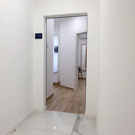 All'Uscita B&b-2